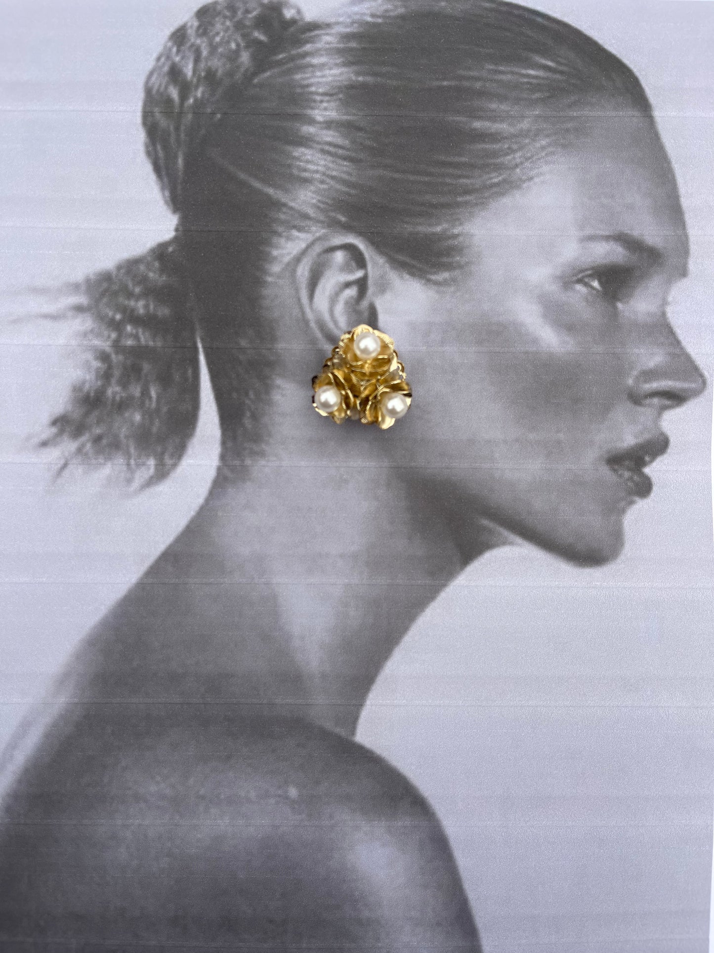 Flower Pearl Earrings